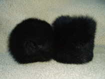 Black Toscana Shearling Cuffs