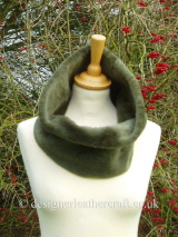 Olive Green Shortwool Sheepskin Snood
